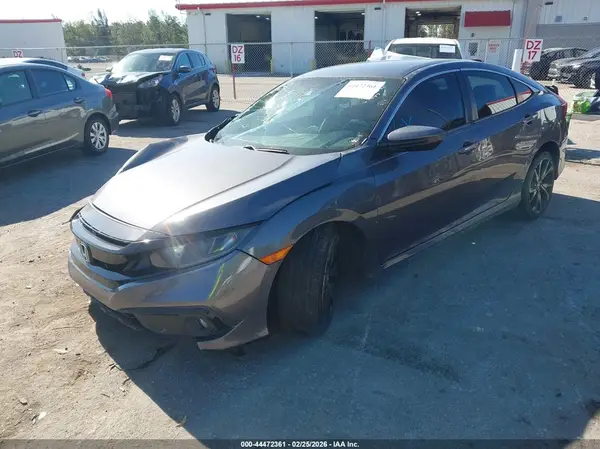 2HGFC2F81MH555570 2021 HONDA CIVIC - Image 2