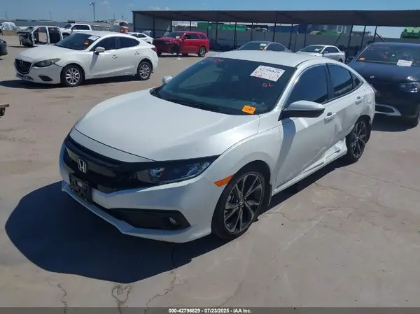 2HGFC2F81MH558808 2021 HONDA CIVIC - Image 2