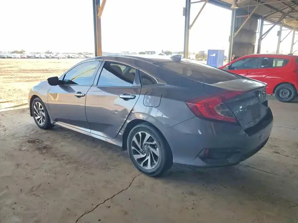 2HGFC2F82HH548634 2017 HONDA CIVIC - Image 2