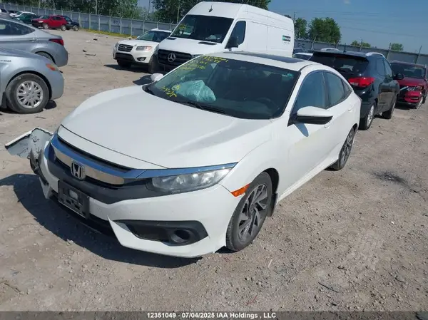 2HGFC2F82JH004480 2018 HONDA CIVIC - Image 2