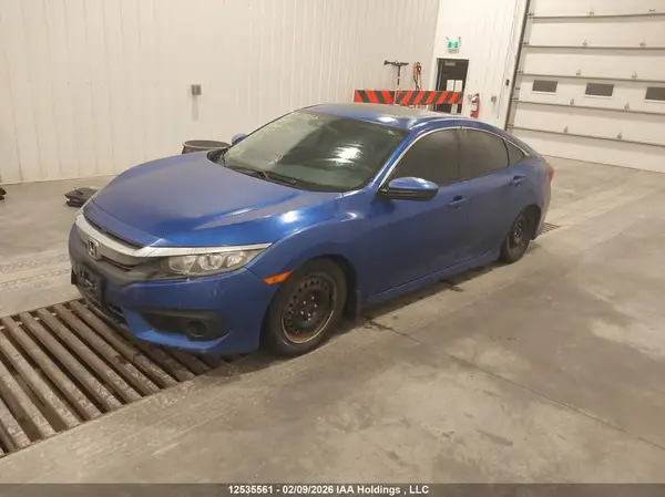 2HGFC2F82JH037155 2018 HONDA CIVIC - Image 2