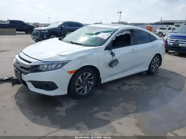 2HGFC2F82JH504123 2018 HONDA CIVIC - Image 2
