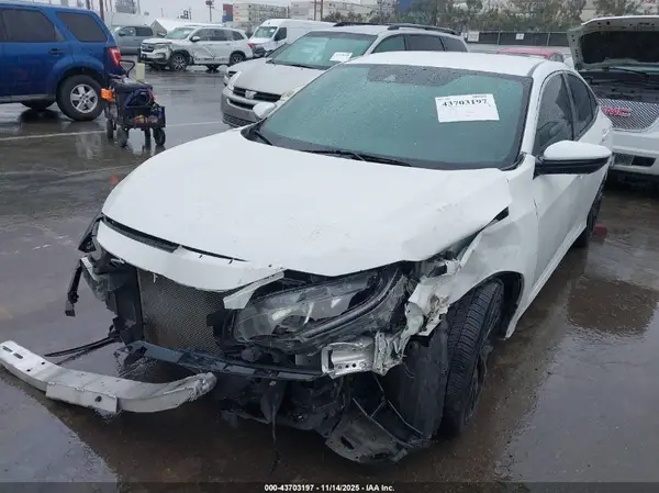 2HGFC2F82KH506407 2019 HONDA CIVIC - Image 2