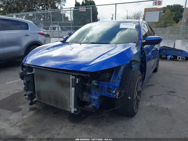 2HGFC2F82KH507699 2019 HONDA CIVIC - Image 2