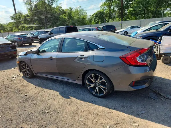 2HGFC2F82KH521778 2019 HONDA CIVIC - Image 2