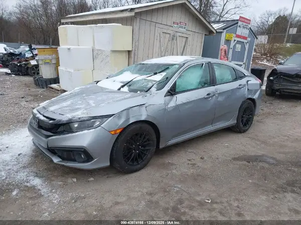 2HGFC2F82KH537947 2019 HONDA CIVIC - Image 2