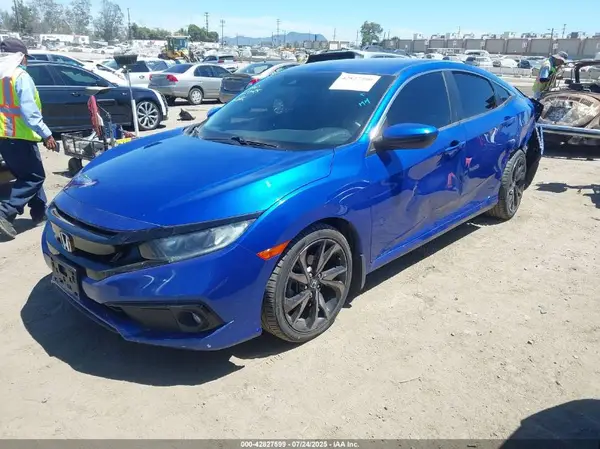 2HGFC2F82KH554991 2019 HONDA CIVIC - Image 2