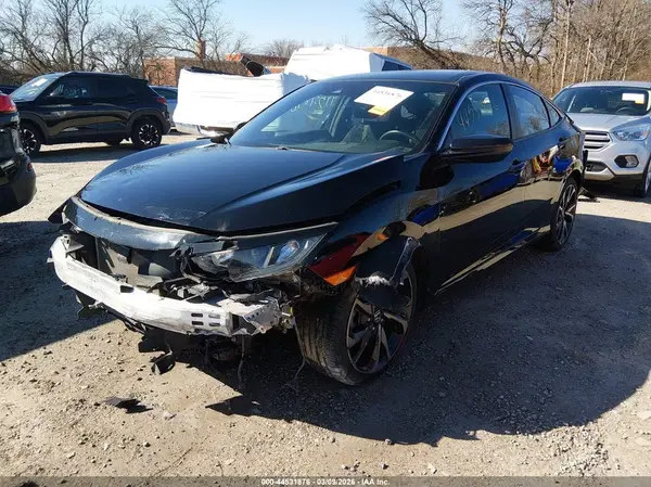 2HGFC2F82KH598795 2019 HONDA CIVIC - Image 2