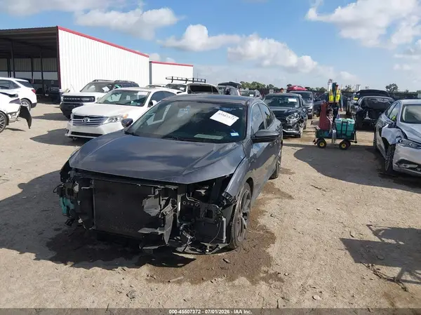 2HGFC2F82KH606698 2019 HONDA CIVIC - Image 2