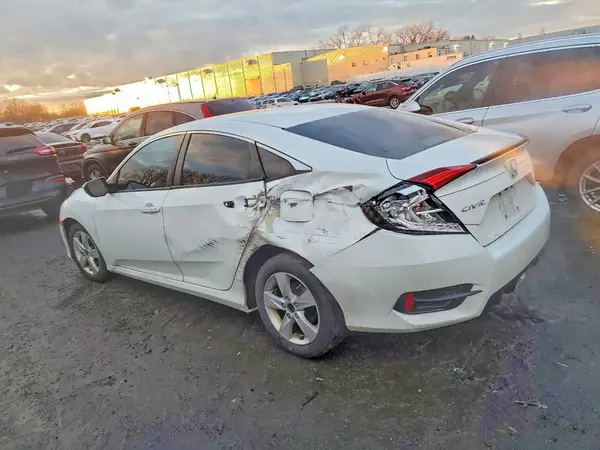 2HGFC2F82MH532749 2021 HONDA CIVIC - Image 2