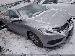 2HGFC2F83HH010637 2017 HONDA CIVIC