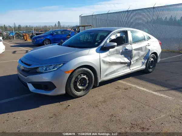 2HGFC2F83JH040047 2018 HONDA CIVIC - Image 2