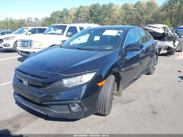 2HGFC2F83KH503483 2019 HONDA CIVIC - Image 2