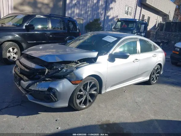 2HGFC2F83KH523555 2019 HONDA CIVIC - Image 2