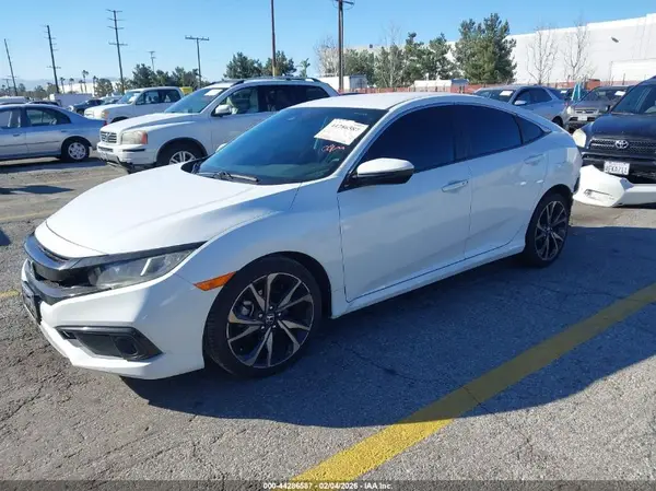 2HGFC2F83KH548181 2019 HONDA CIVIC - Image 2