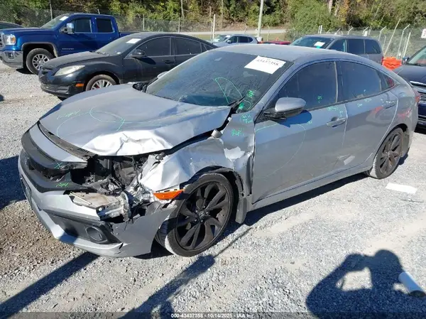 2HGFC2F83KH552487 2019 HONDA CIVIC - Image 2