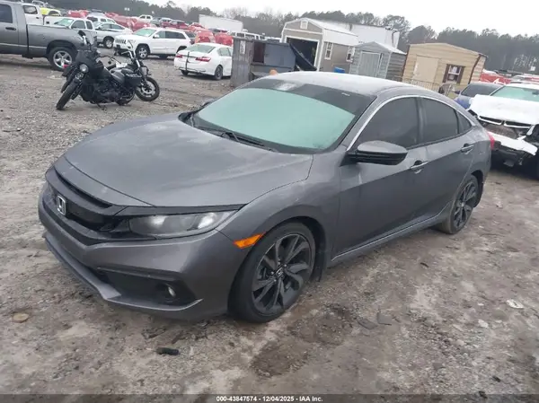 2HGFC2F83KH563389 2019 HONDA CIVIC - Image 2