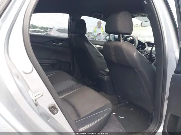 2HGFC2F83KH565997 2019 HONDA CIVIC - Image 8