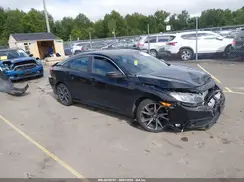 2HGFC2F83KH590463 2019 HONDA CIVIC