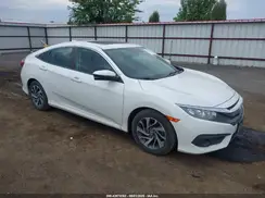 2HGFC2F84HH538235 2017 HONDA CIVIC