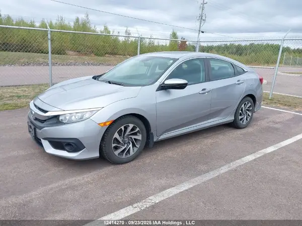 2HGFC2F84JH015142 2018 HONDA CIVIC - Image 2