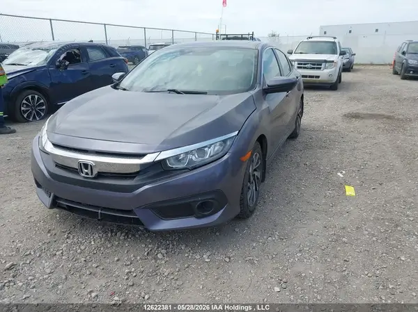 2HGFC2F84JH018543 2018 HONDA CIVIC - Image 2