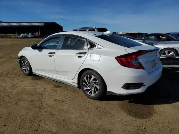 2HGFC2F84JH512708 2018 HONDA CIVIC - Image 2