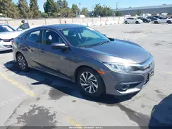 2HGFC2F84JH518511 2018 HONDA CIVIC