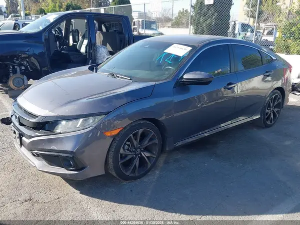 2HGFC2F84KH523449 2019 HONDA CIVIC - Image 2