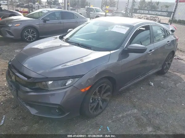 2HGFC2F84KH530157 2019 HONDA CIVIC - Image 2