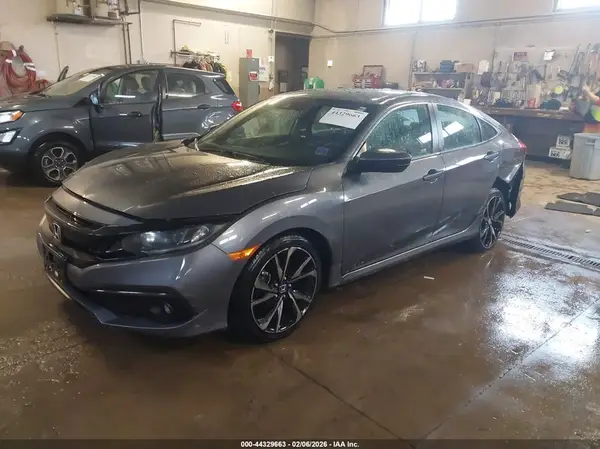 2HGFC2F84KH547265 2019 HONDA CIVIC - Image 2