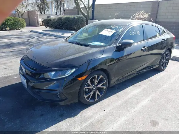 2HGFC2F84KH555267 2019 HONDA CIVIC - Image 2