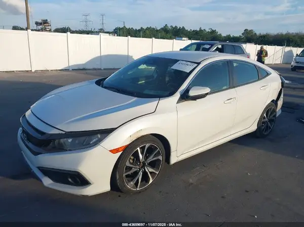 2HGFC2F84MH508534 2021 HONDA CIVIC - Image 2