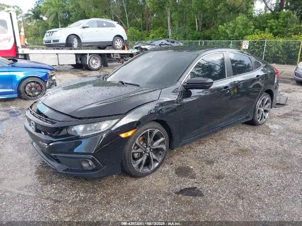 2HGFC2F84MH555935 2021 HONDA CIVIC - Image 2