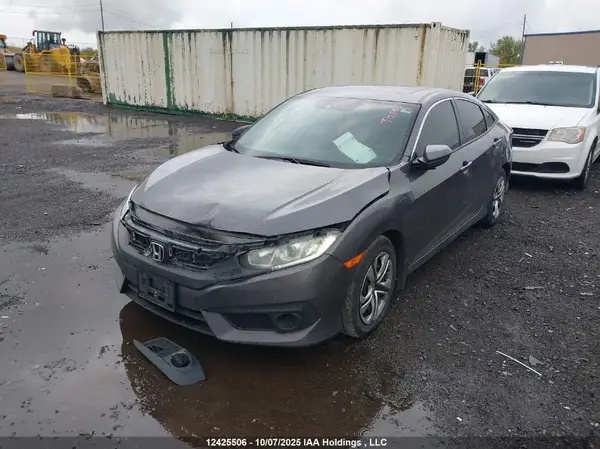 2HGFC2F85JH024626 2018 HONDA CIVIC - Image 2