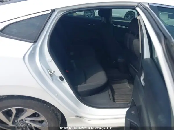 2HGFC2F85JH034461 2018 HONDA CIVIC - Image 8