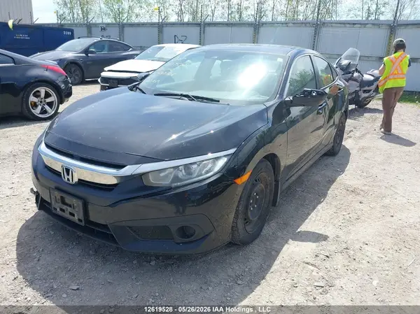2HGFC2F85JH042026 2018 HONDA CIVIC - Image 2