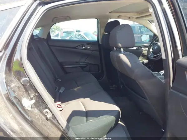 2HGFC2F85JH582847 2018 HONDA CIVIC - Image 8