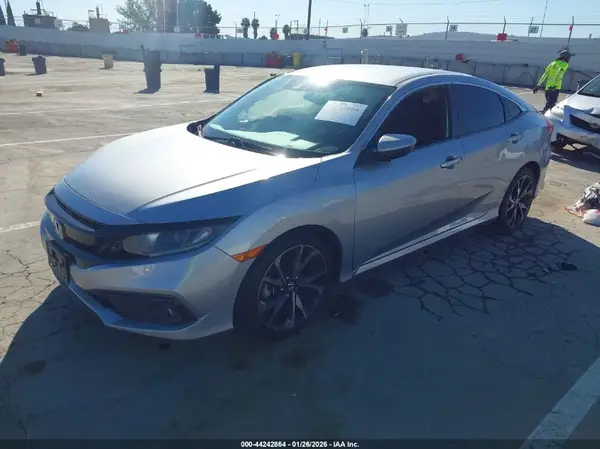 2HGFC2F85KH532841 2019 HONDA CIVIC - Image 2