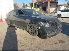 2HGFC2F85KH548067 2019 HONDA CIVIC