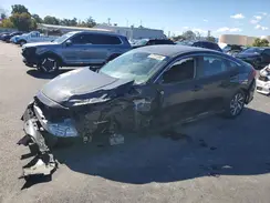 2HGFC2F86HH562097 2017 HONDA CIVIC