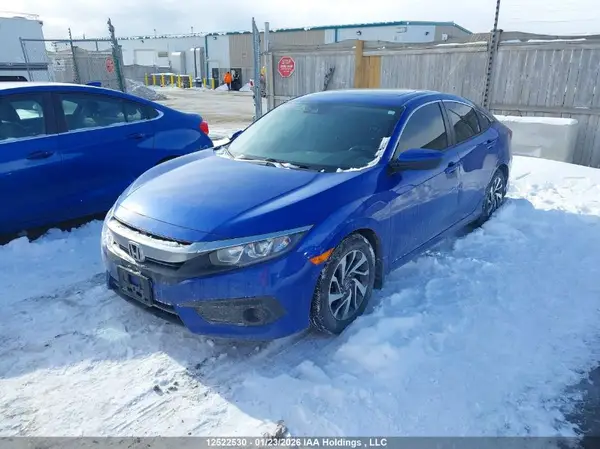 2HGFC2F86JH006877 2018 HONDA CIVIC - Image 2