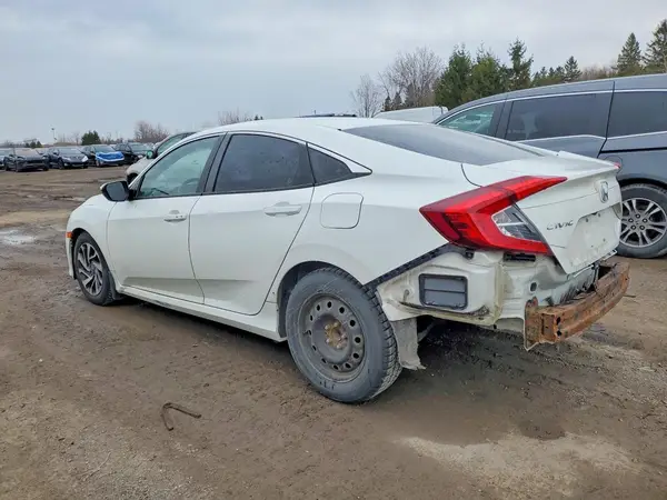 2HGFC2F86JH011531 2018 HONDA CIVIC - Image 2