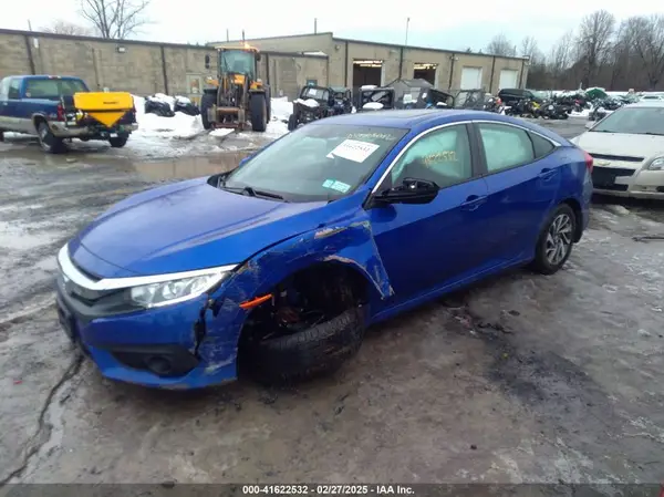2HGFC2F86JH552711 2018 HONDA CIVIC - Image 2