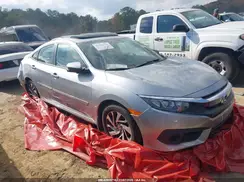 2HGFC2F86JH570495 2018 HONDA CIVIC