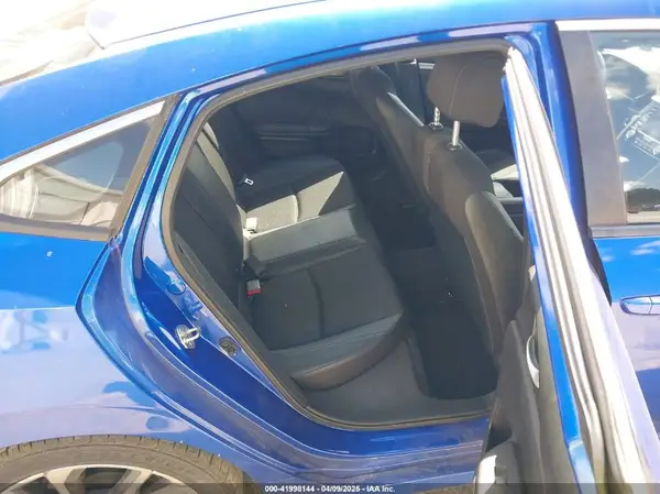 2HGFC2F86KH525252 2019 HONDA CIVIC - Image 8