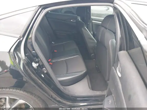 2HGFC2F86KH551835 2019 HONDA CIVIC - Image 8