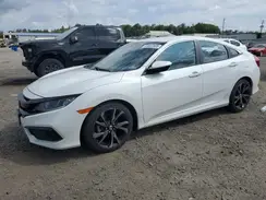 2HGFC2F86KH592451 2019 HONDA CIVIC