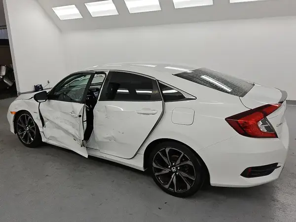 2HGFC2F86LH560715 2020 HONDA CIVIC - Image 2