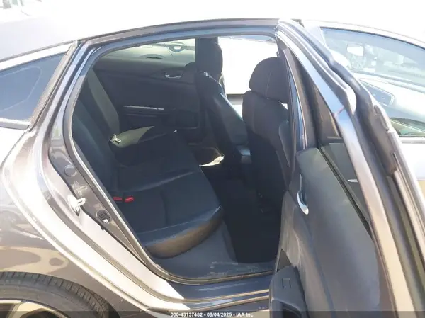 2HGFC2F86LH586411 2020 HONDA CIVIC - Image 8